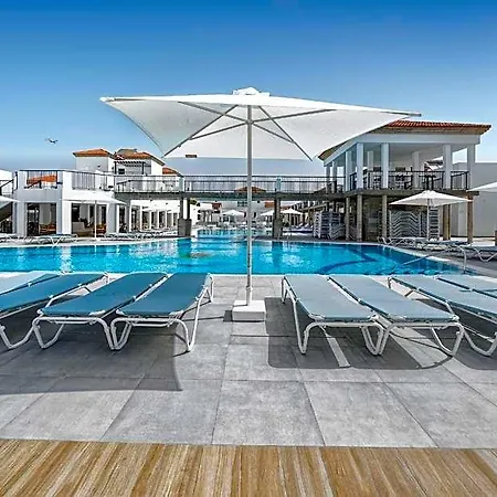 Broncemar Hotel